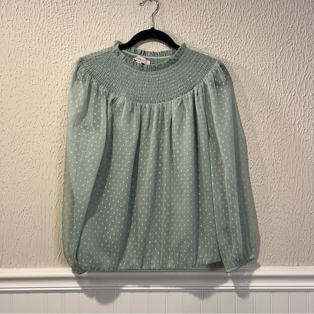 Loft Mint Green Smocked Neck Swiss Dot Romantic Top size small - Picture 4 of 12